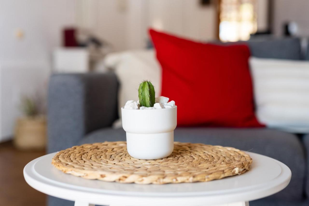 Casa Limon - Ocean View - Bbq - Garden - Terrace - Free Wifi - Child & Pet-Friendly - 2 Bedrooms - 6 People Poris de Abona Eksteriør bilde